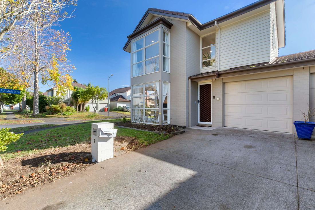 2 Figaro Crescent, Takanini, sold by Angus Chan