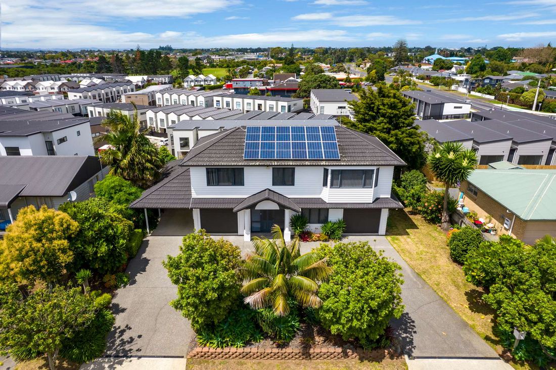 5 Hocken Place, Māngere Bridge, sold by Angus Chan