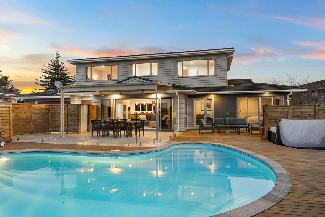 8 Rachael Place, Farm Cove, sold by Angus Chan